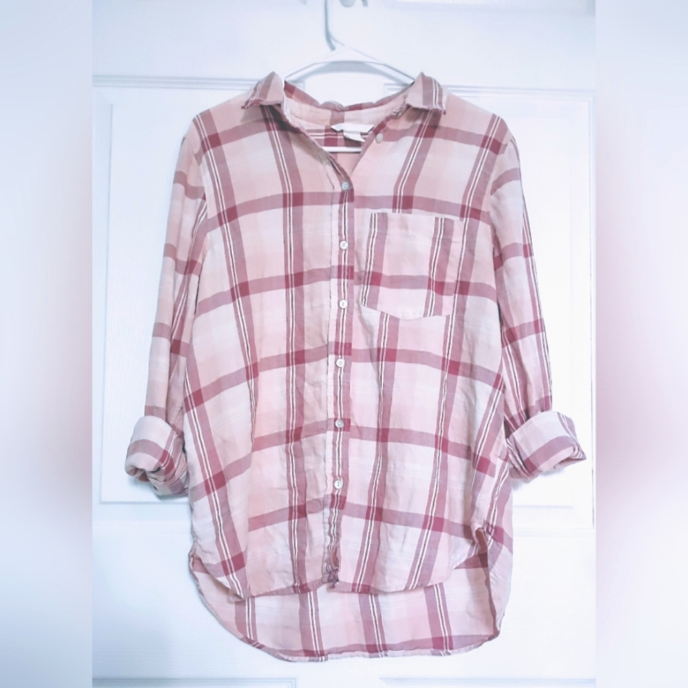 🌺H&M Long Sleeved Button Up top Women's size Large